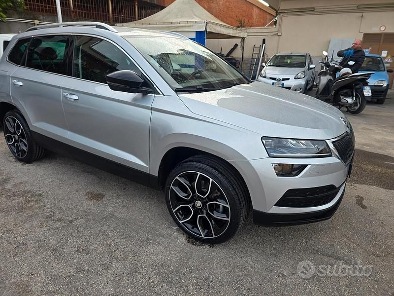 Usata Skoda Karoq SportLine 115 CV (84 kW) 2021 Grigio SUV