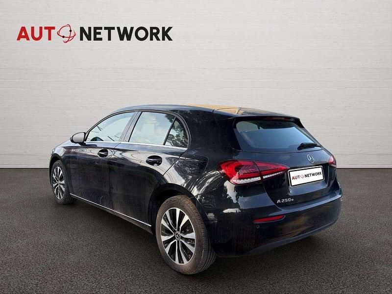Usata Mercedes A250 Business 160 CV (117 kW) 2022 Nero Berlina