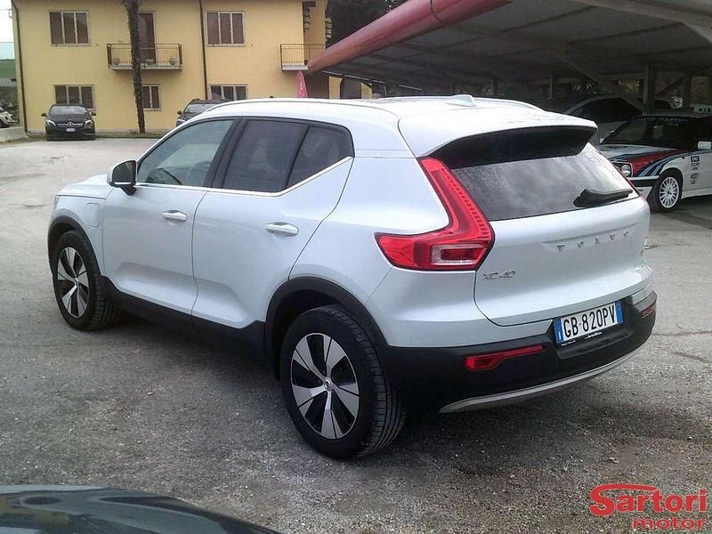 Usata Volvo XC40 179 CV (131 kW) 2020 Bianco SUV