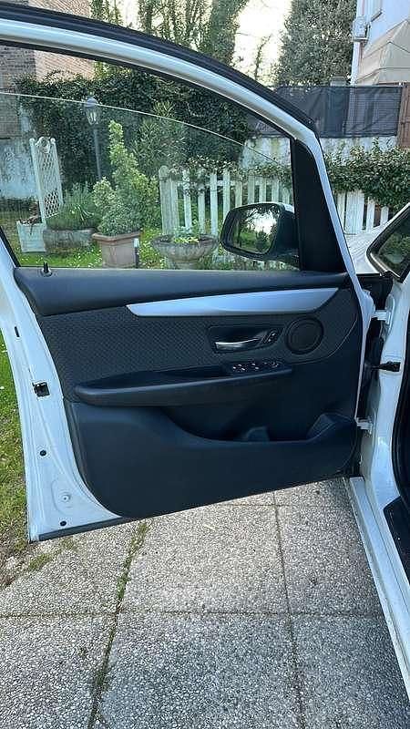 Usata BMW 214 Active Tourer 95 CV (69 kW) 2015 Bianco Monovolume