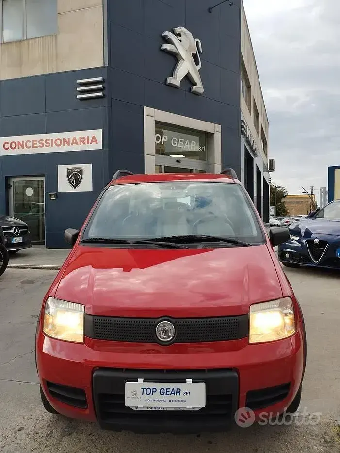 Usado Fiat Panda 4x4 Climbing 60 HP (44 kW) 2009 Vermelho Citadino