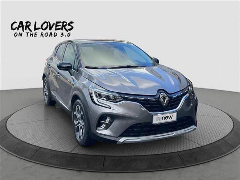 Usata Renault Captur Techno 143 CV (105 kW) 2023 Grigio scuro SUV