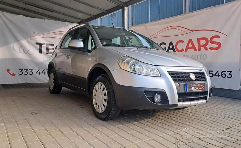 Usata Fiat Sedici Dynamic 107 CV (78 kW) 2009 Other SUV
