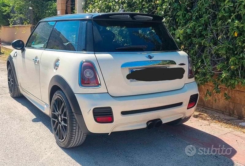 Usata Mini John Cooper Works 211 CV (155 kW) 2008 Bianco Utilitaria
