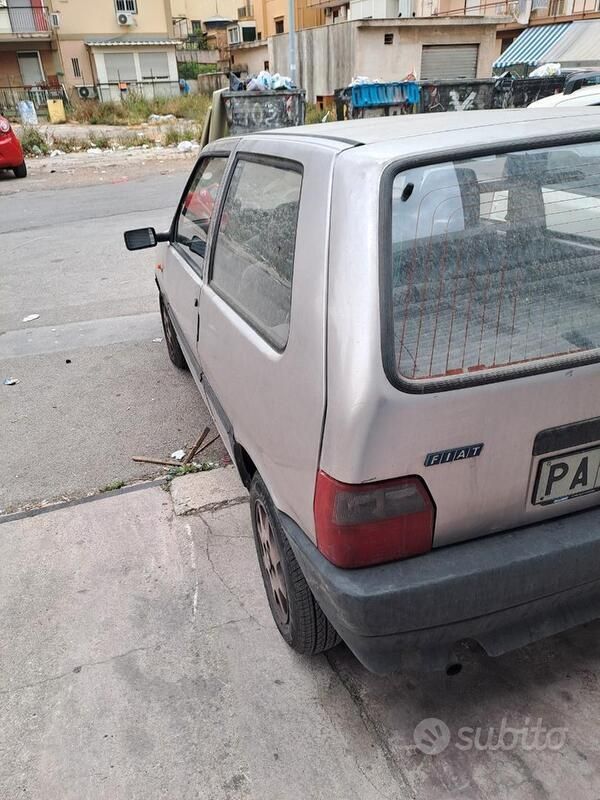 Usata Fiat Uno 45 CV (33 kW) 1993 Grigio Utilitaria
