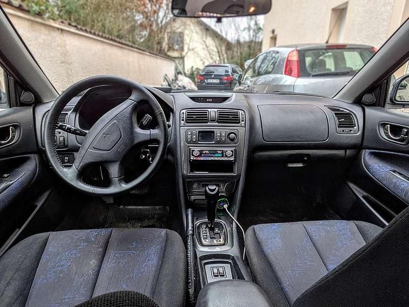 Usata Mitsubishi Galant 163 CV (119 kW) 2003 Nero Berlina