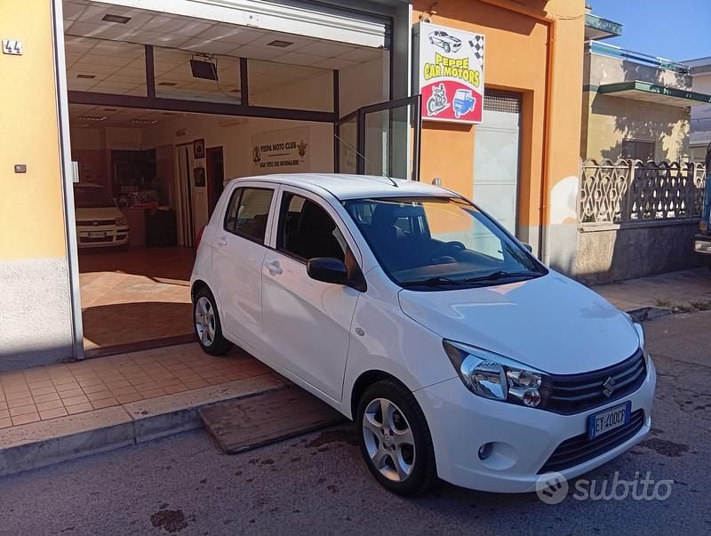 Usata Suzuki Celerio Style 68 CV (50 kW) 2015 Bianco Utilitaria