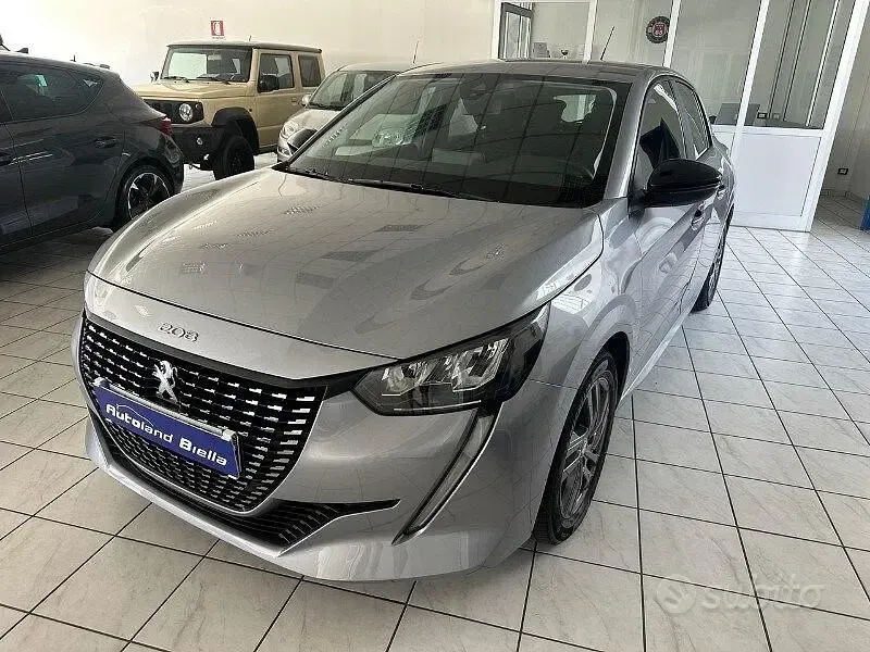 Usata Peugeot 208 Active 101 CV (74 kW) 2022 Grigio Utilitaria