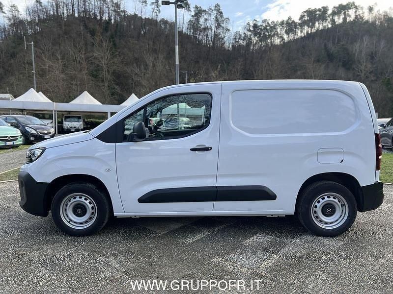 Nouvelle Opel Combo S 102 ch (75 kW) 2025 Blanc Monospace