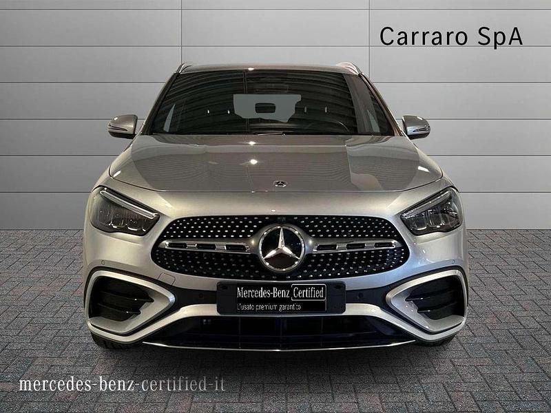 Usata Mercedes GLA200 Advanced Plus 150 CV (110 kW) 2024 Argento metallizzato SUV