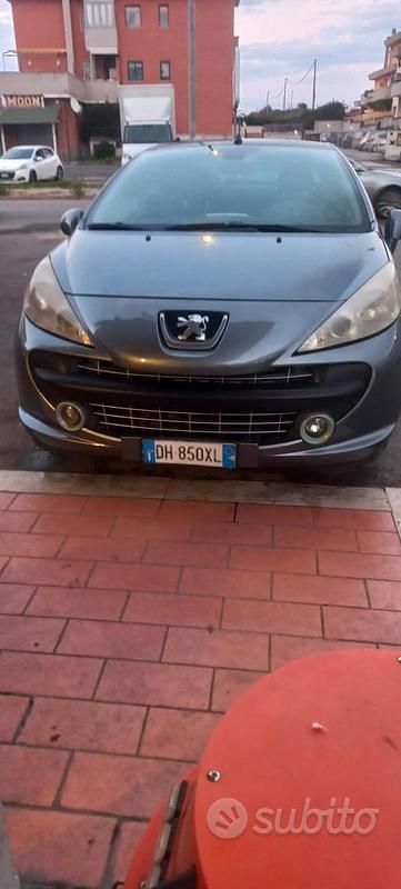 Usata Peugeot 207 CC 120 CV (88 kW) 2007 Grigio Cabrio