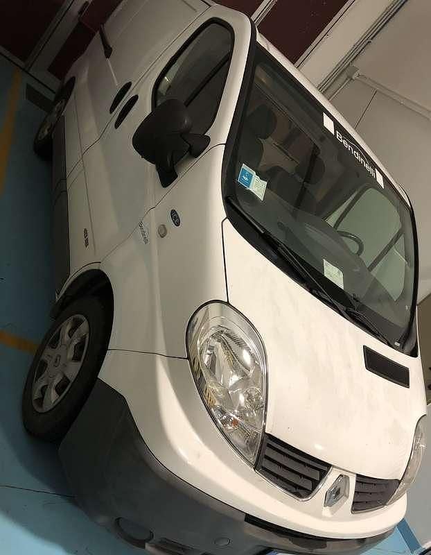 Usata Renault Trafic 114 CV (83 kW) 2011 Monovolume
