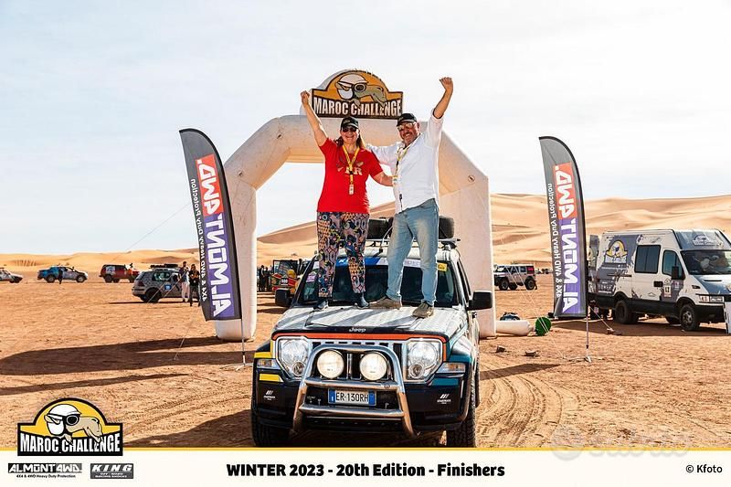 Usata Jeep Cherokee 240 CV (176 kW) 2013 Blu SUV