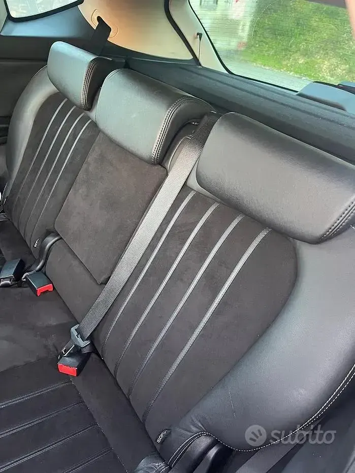 Usata Lancia Delta 105 CV (77 kW) 2010 Grigio Utilitaria