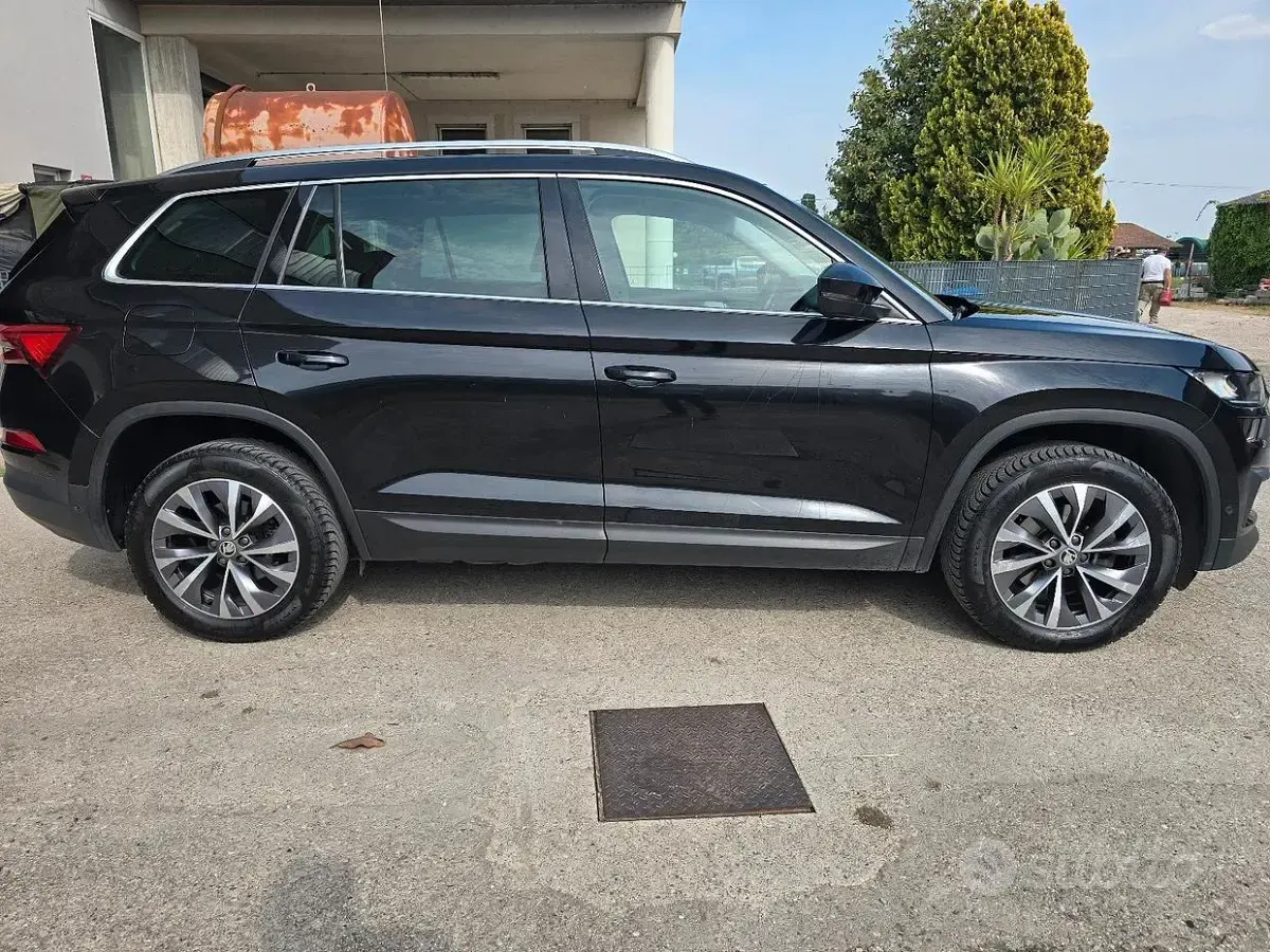 Begagnad Skoda Kodiaq Style 150 HK (110 kW) 2022 Svart SUV