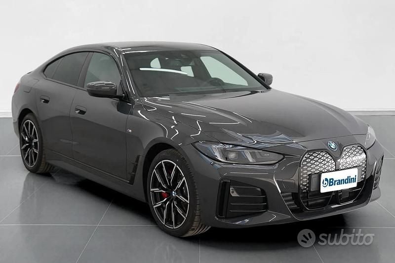 Nuova BMW i4 Sport Line 294 kW (401 CV) 2025 Grigio Berlina