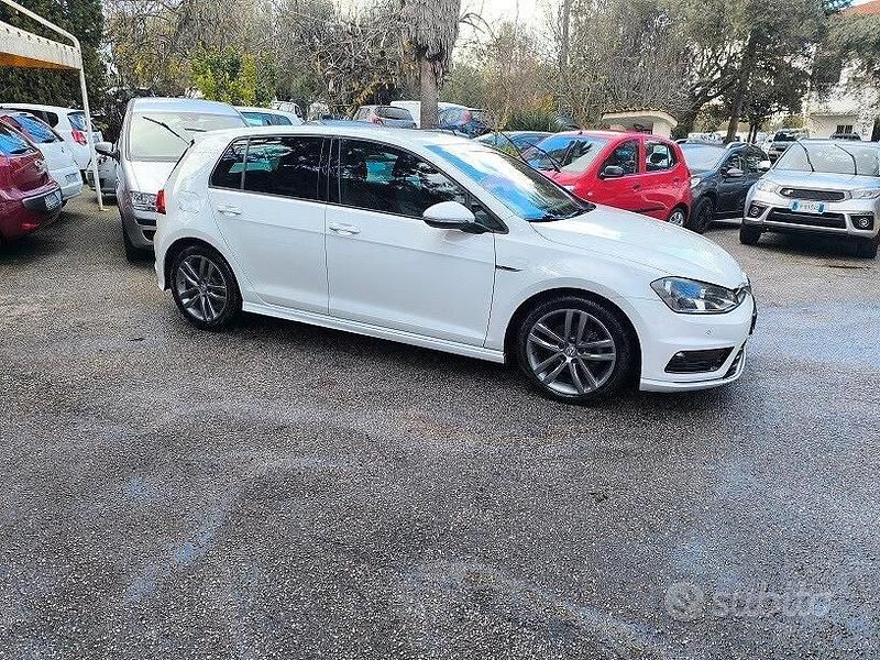 Usata VW Golf VII R-line 150 CV (110 kW) 2016 Bianco Berlina