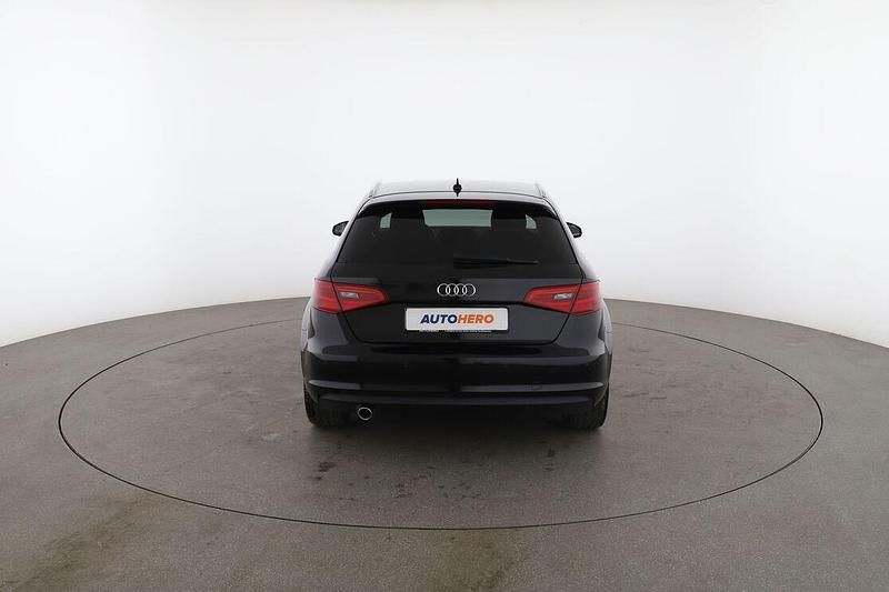 Usata Audi A3 Ambition 110 CV (80 kW) 2015 Nero Berlina
