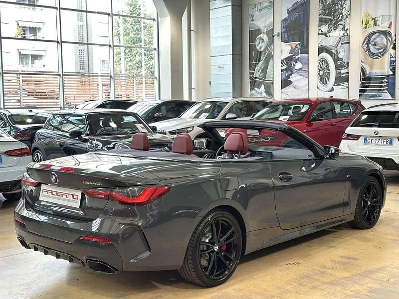 Usata BMW 440 M Sport 374 CV (275 kW) 2021 Dravit grau Cabrio