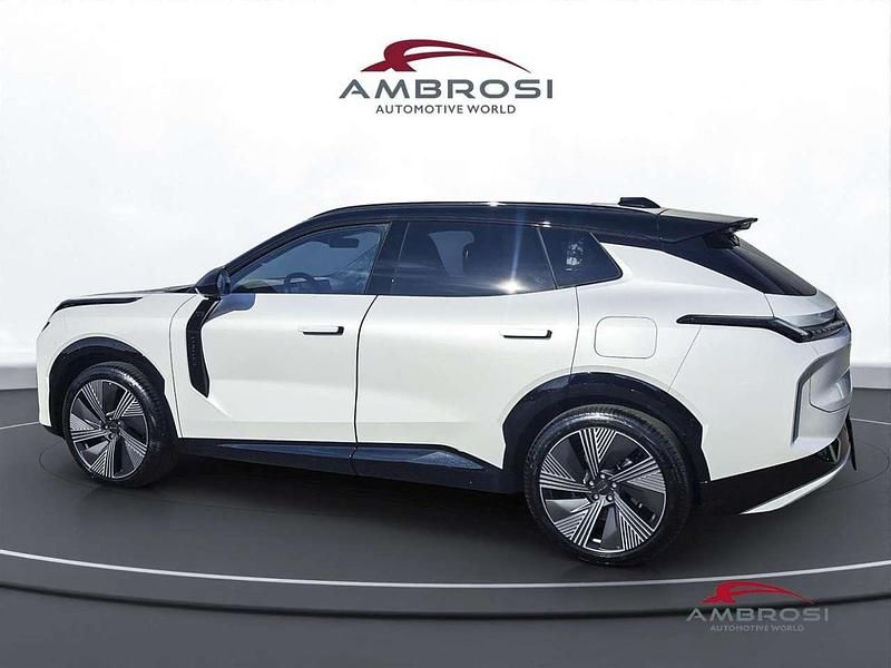 Nuova Lynk & Co 08 211 CV (155 kW) 2026 Bianco SUV