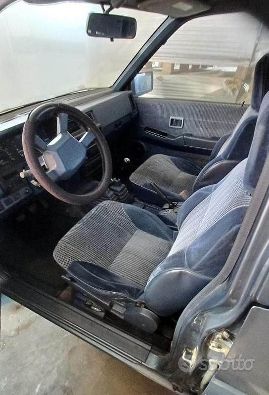 Usata Nissan Terrano 148 CV (108 kW) 1991 Grigio(met.) SUV