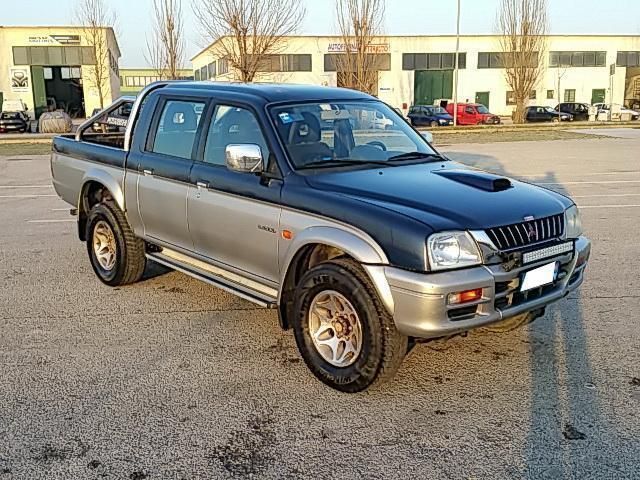 Mitsubishi pajero l200