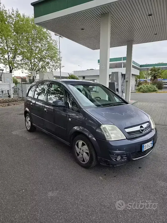 Usata Opel Meriva 105 CV (77 kW) 2006 Monovolume