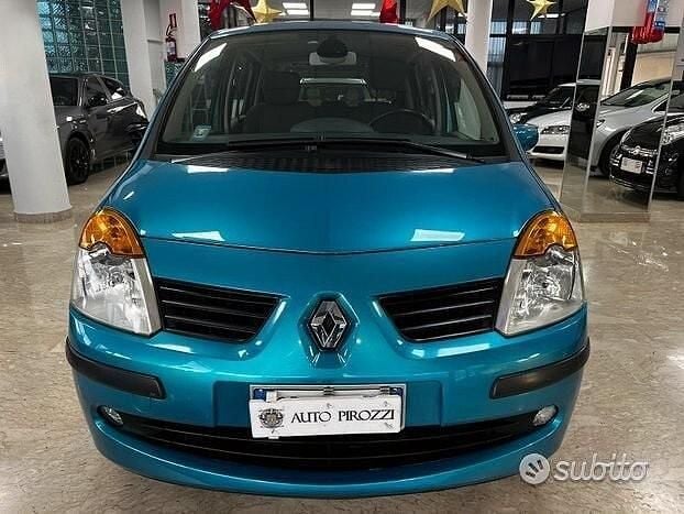 Nero Usata 2006 Renault Modus Monovolume | 3500 € (Cara) - Immagine 1/4