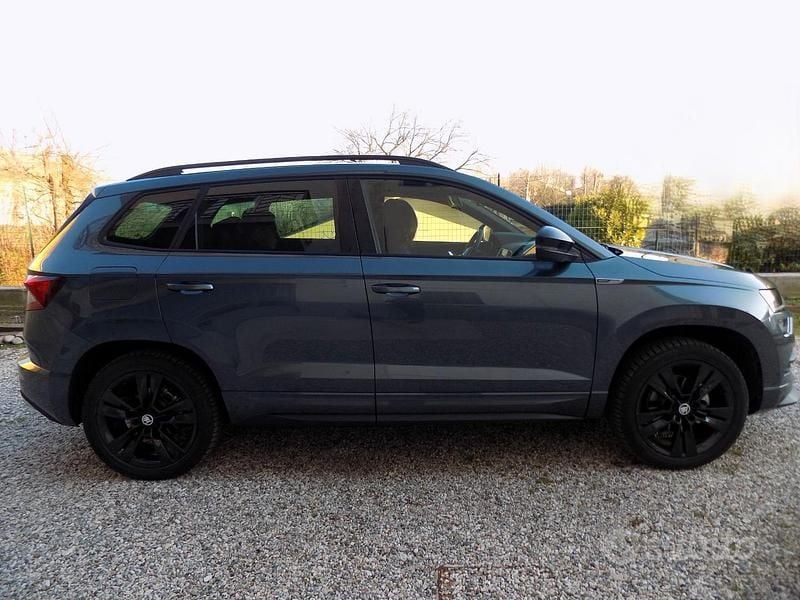 Usata Skoda Karoq SportLine 150 CV (110 kW) 2020 Grigio SUV