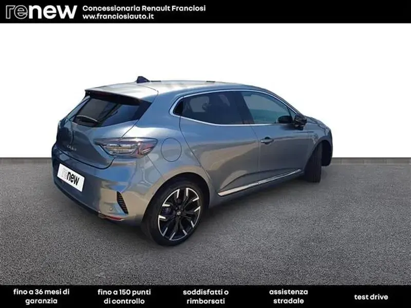 Usata Renault Clio Techno 101 CV (74 kW) 2025 Grigio scuro Utilitaria