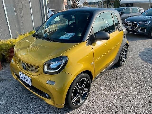 Usata Smart ForTwo Coupé Prime 90 CV (66 kW) 2016 Giallo Coupé
