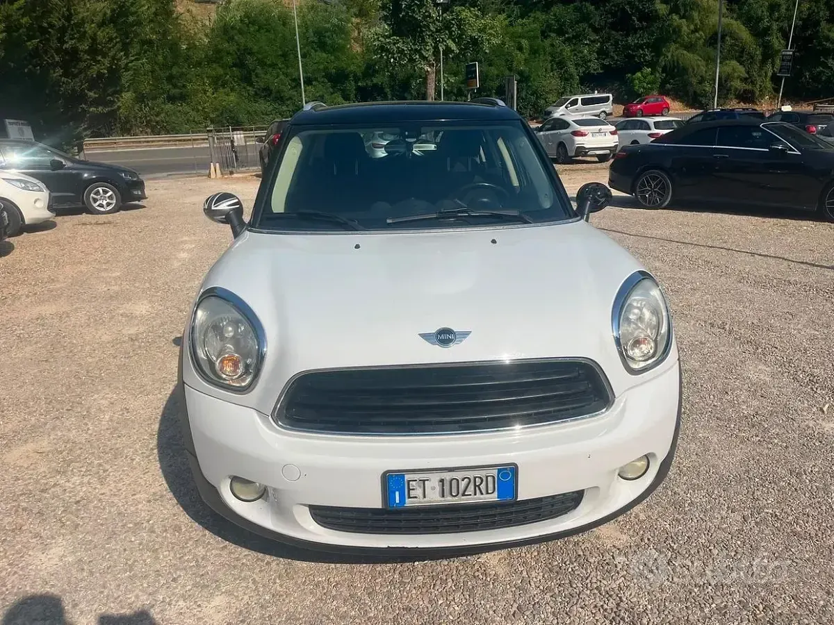 Usata Mini Cooper D Countryman 111 CV (81 kW) 2014 Bianco SUV