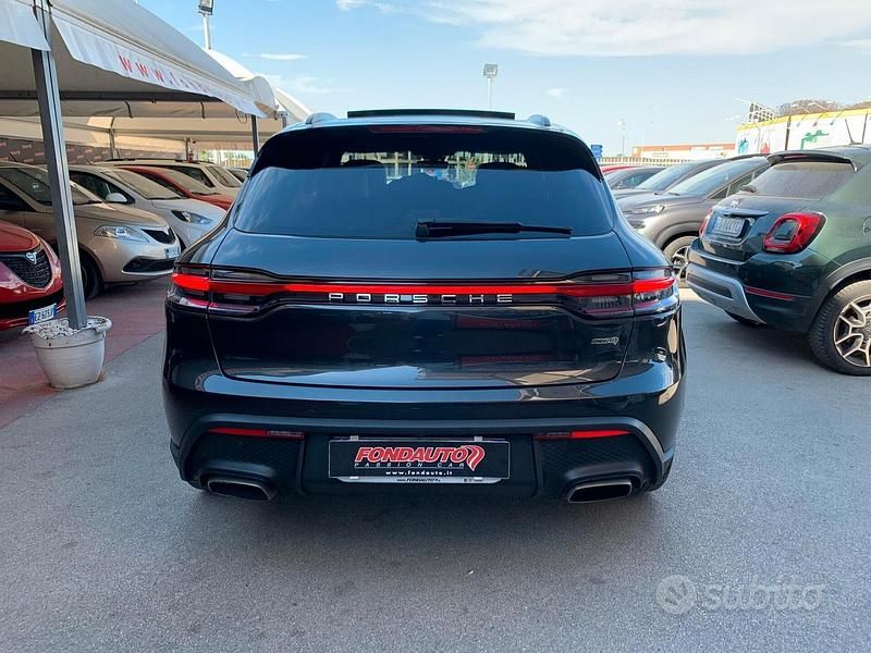 Usata Porsche Macan 265 CV (194 kW) 2023 Grigio SUV