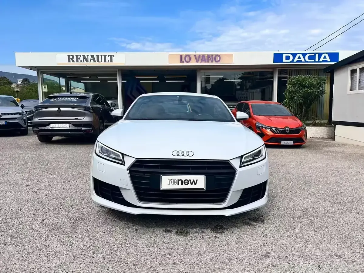 Second-hand Audi TT Ambiente 184 CP (135 kW) 2016 Alb Coupe