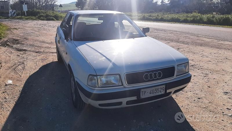 Usata Audi 80 90 CV (66 kW) 1993 Bianco Berlina