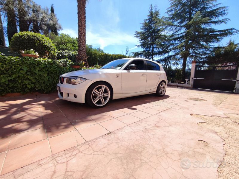 Usata BMW 120 200 CV (147 kW) 2010 Bianco Utilitaria