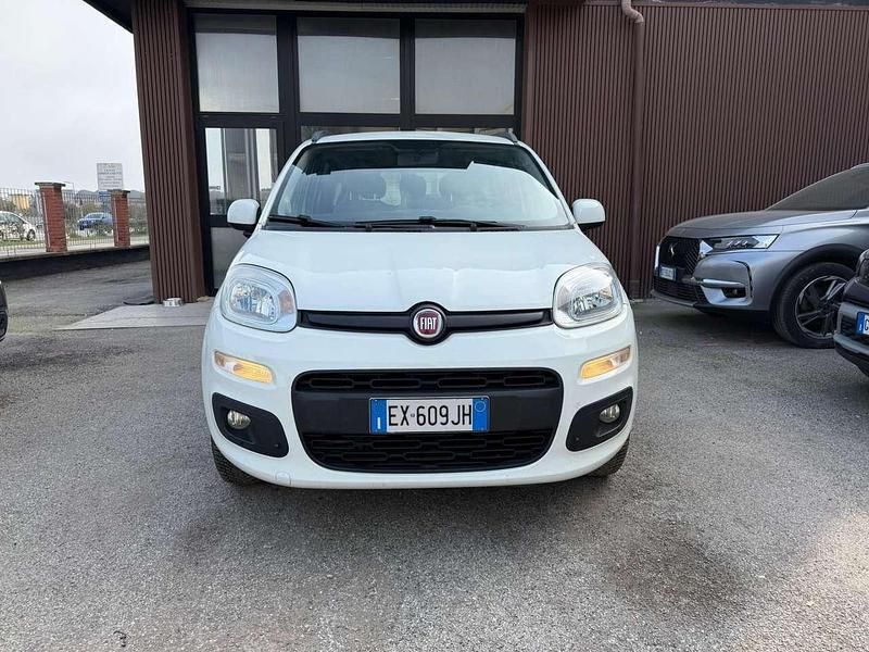 Usata Fiat Panda Lounge 80 CV (58 kW) 2014 Bianco Utilitaria
