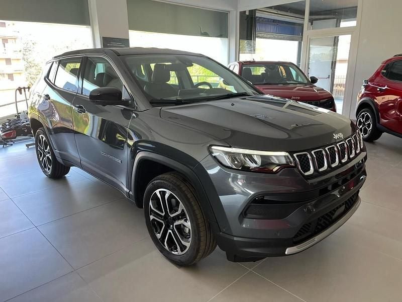 Nuova Jeep Compass Altitude 131 CV (96 kW) 2025 Grigio SUV
