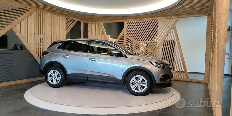 Usata Opel Grandland X Business Edition 131 CV (96 kW) 2020 Nessuno(met.) SUV