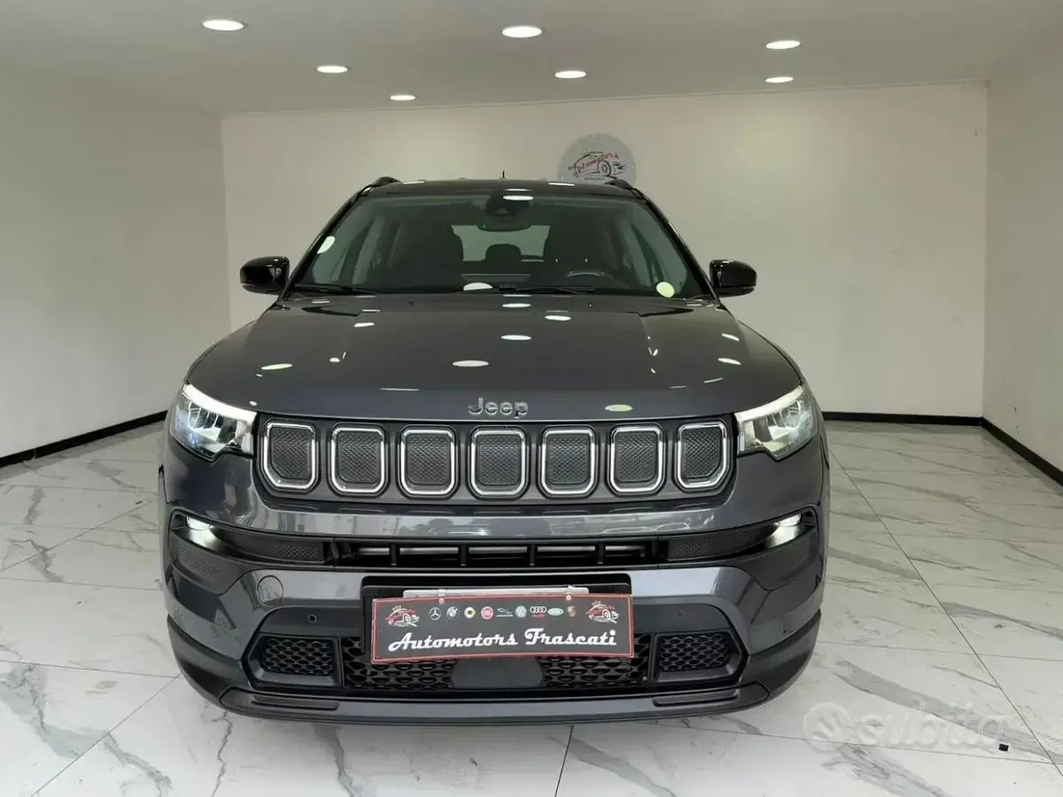 Usata Jeep Compass 131 CV (96 kW) 2024 Grigio SUV