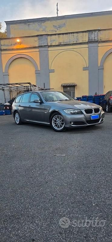 Usata BMW 320 Efficient Dynamics 144 CV (105 kW) 2009 Marrone Berlina