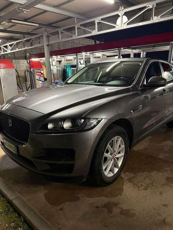 Usata Jaguar F-Pace Portfolio 179 CV (131 kW) 2018 SUV