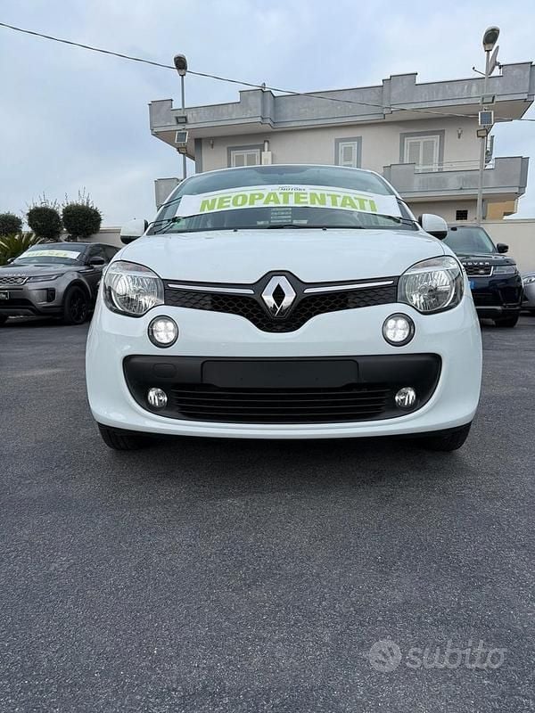 Usata Renault Twingo Intens 69 CV (50 kW) 2019 Bianco Utilitaria