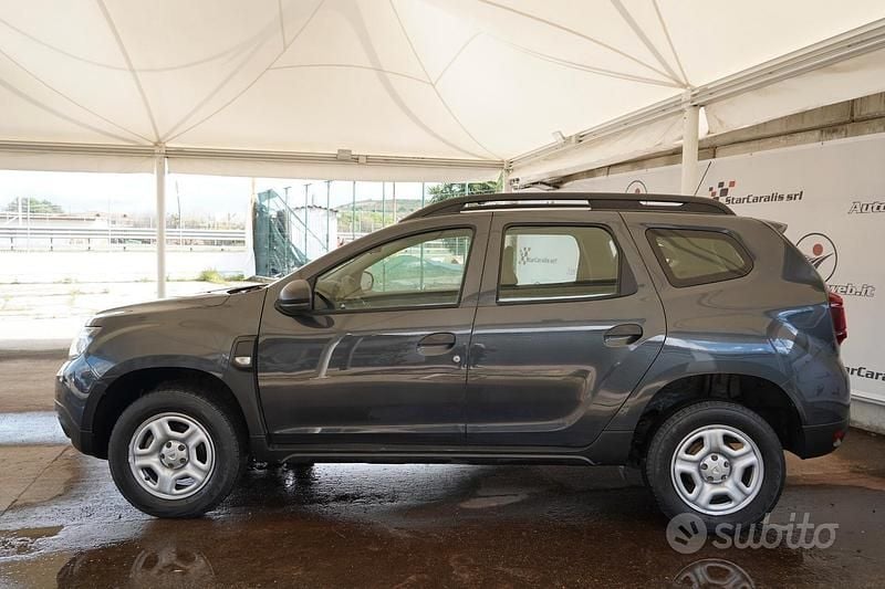 Usata Dacia Duster Acces 91 CV (66 kW) 2022 Grigio SUV