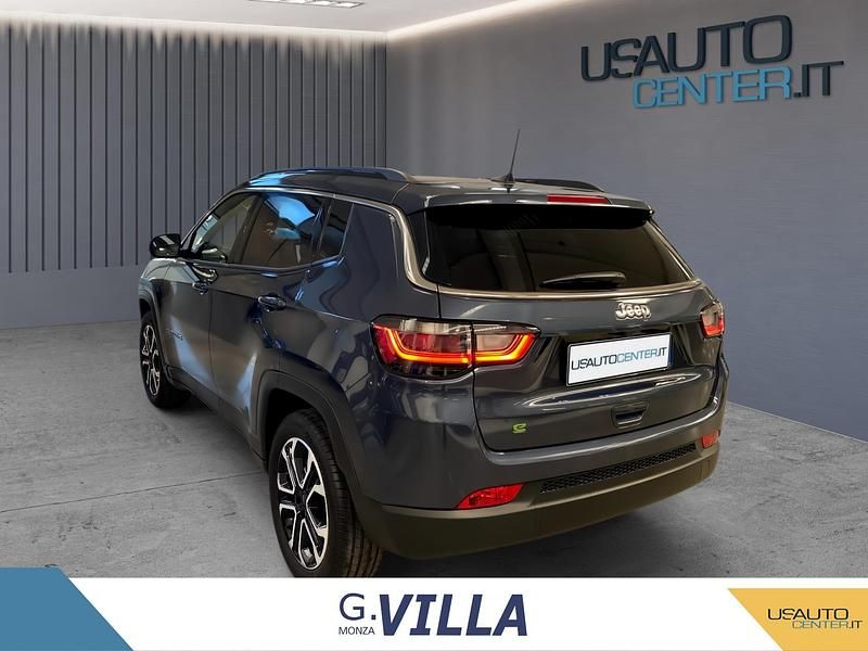 Usata Jeep Compass Altitude 131 CV (96 kW) 2024 Nero SUV