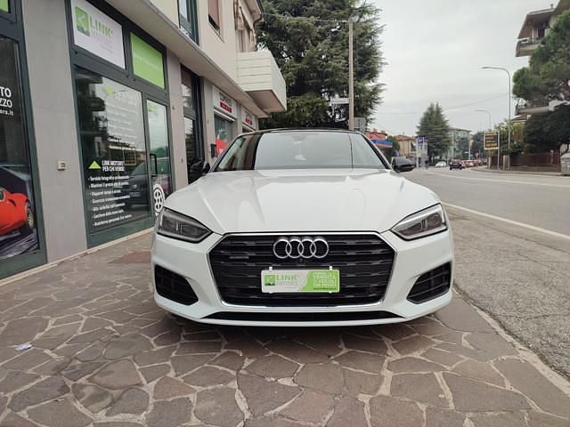Usata Audi A5 190 CV (139 kW) 2017 Bianco Coupé