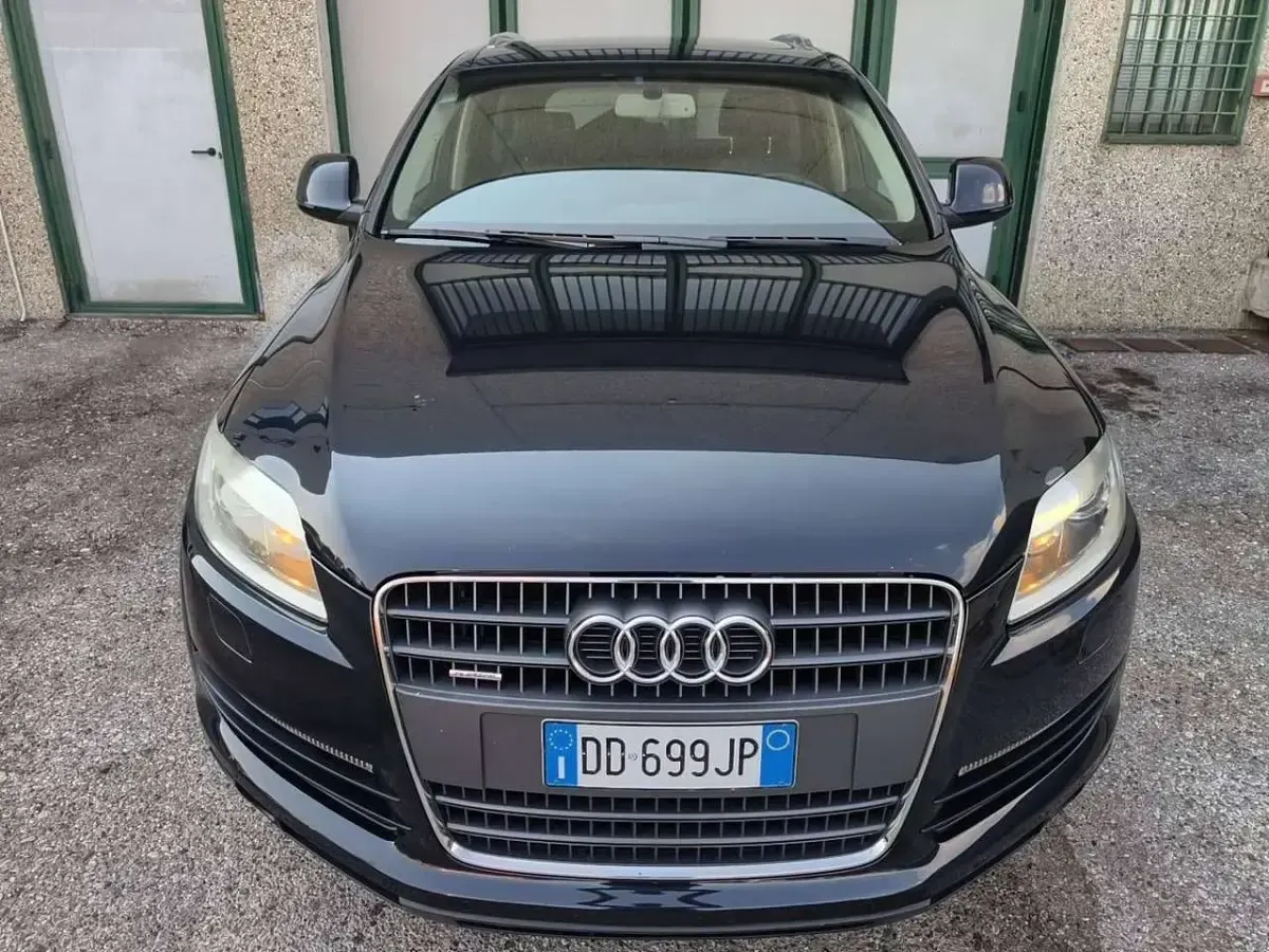 Usata Audi Q7 349 CV (256 kW) 2006 Blu/azzurro SUV