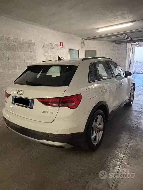 Usata Audi Q3 Advanced 150 CV (110 kW) 2019 Bianco SUV