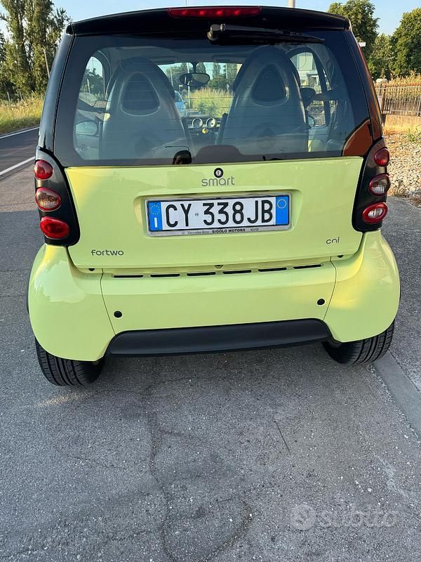 Usata Smart ForTwo Coupé Pulse 41 CV (30 kW) 2006 Utilitaria