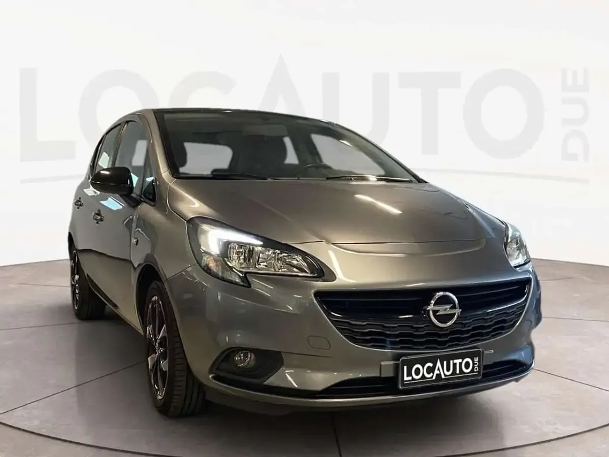 Usata Opel Corsa 90 CV (66 kW) 2018 Grigio Utilitaria
